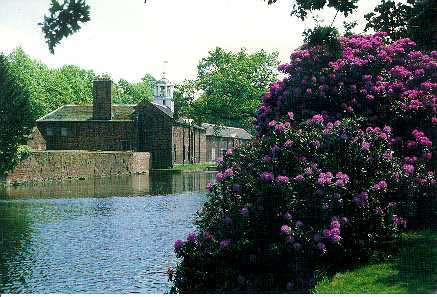 DUNHAM PARK. CLICK TO RETURN TO MENU